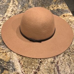 Levi's Wide Brim Hat - 100% wool